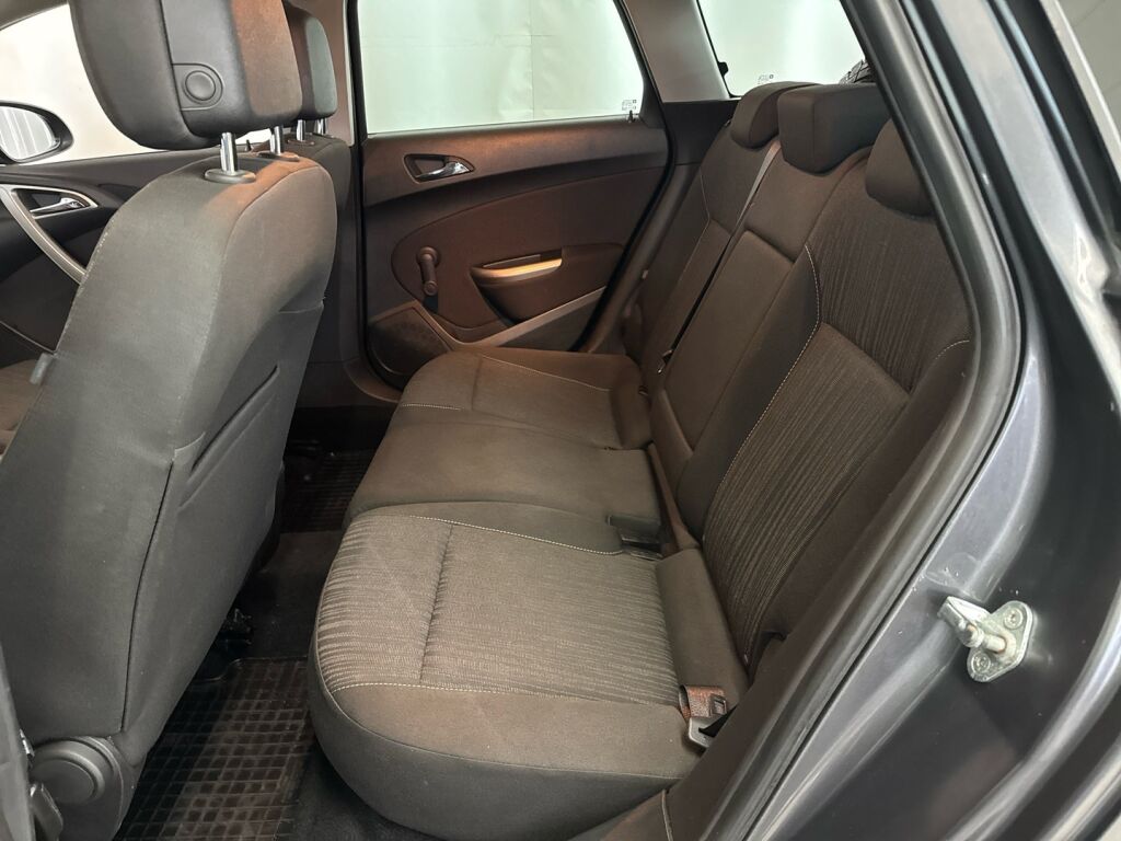 Opel Astra 2011 Harmaa