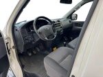 Toyota Hiace 2011 Valkoinen