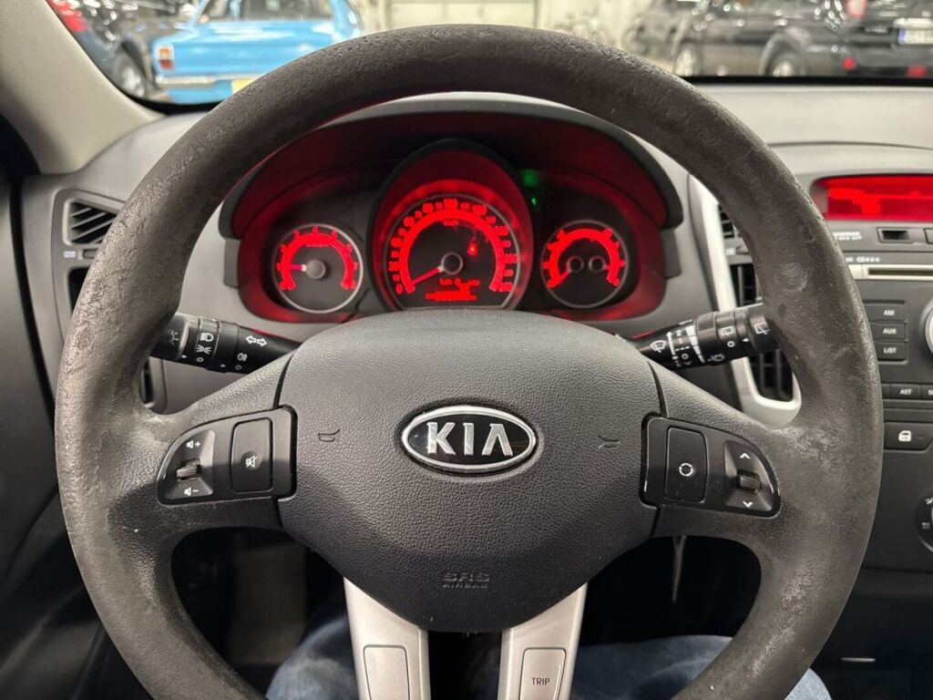Kia Ceed 2011 Sininen