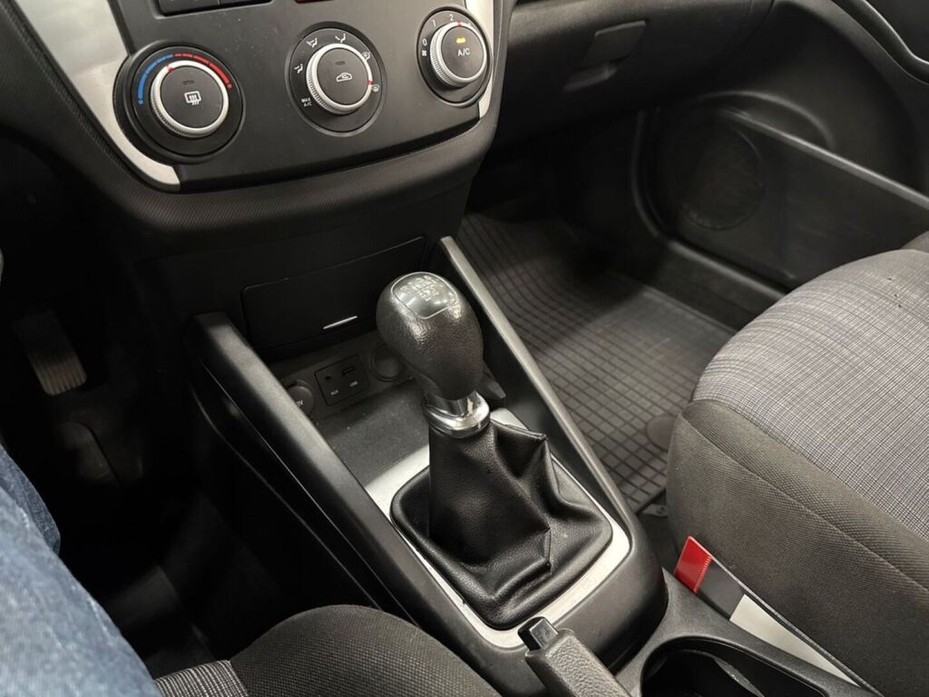 Kia Ceed 2011 Sininen