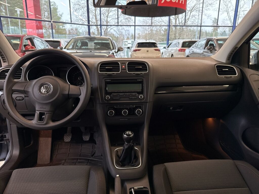Volkswagen Golf 2011 Sininen
