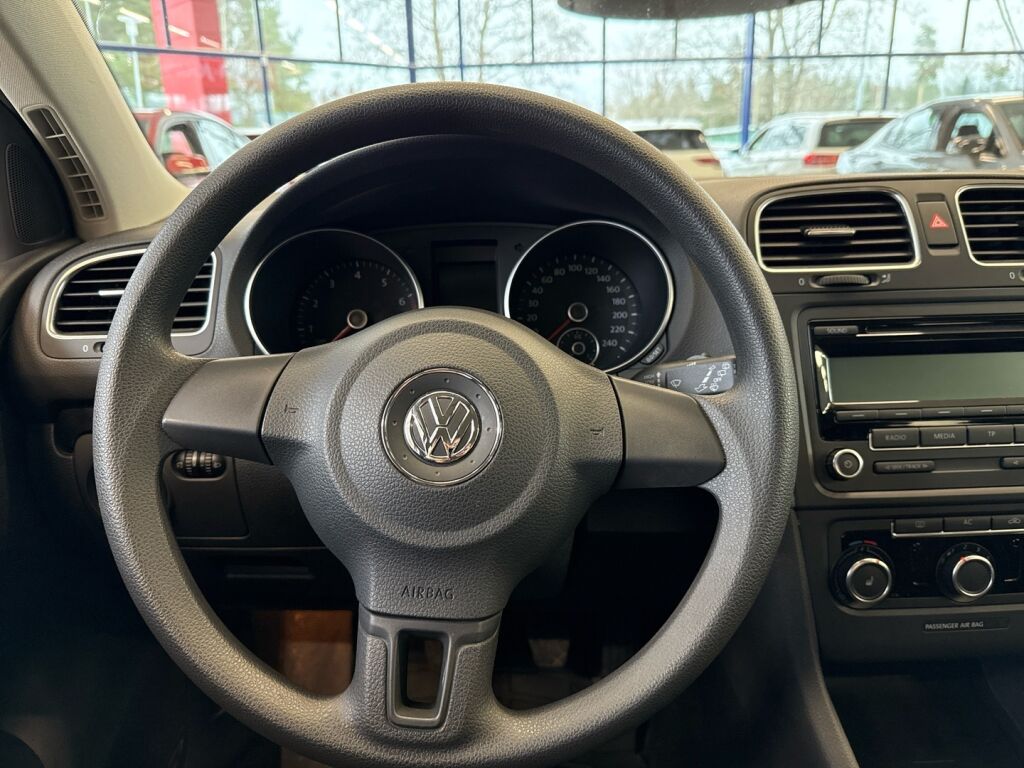 Volkswagen Golf 2011 Sininen
