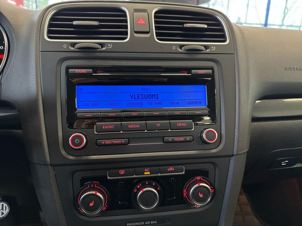 Volkswagen Golf 2011 Sininen