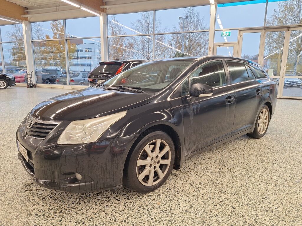 Toyota Avensis 2011 Musta