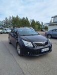 Toyota Avensis 2011 Musta