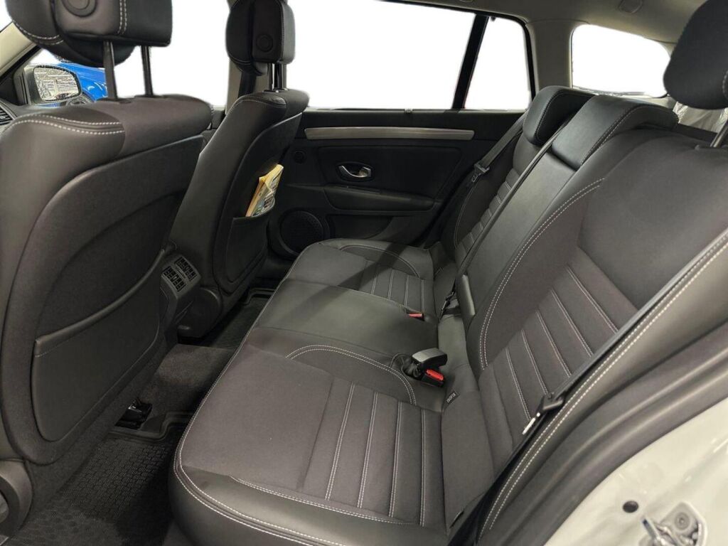 Renault Laguna 2011 Valkoinen