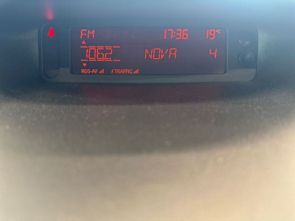Renault Clio 2011 Valkoinen