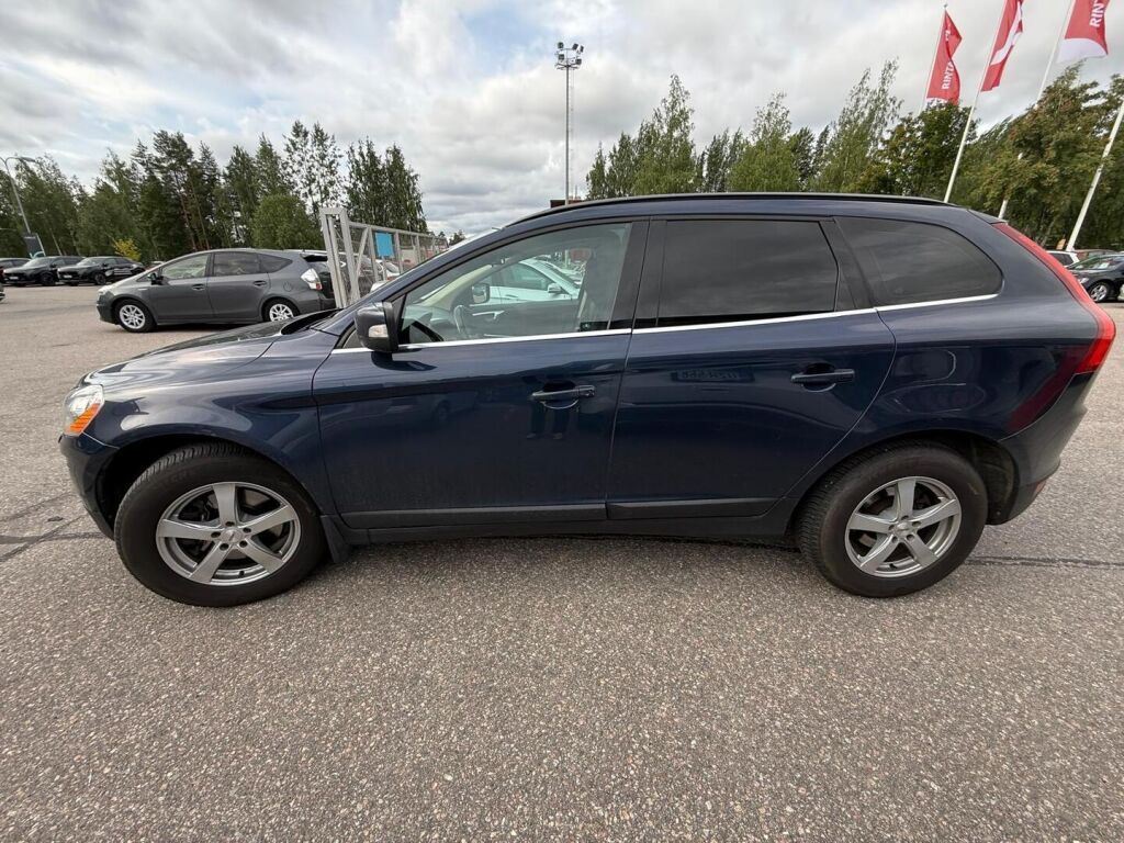 Volvo XC60 2011 Sininen