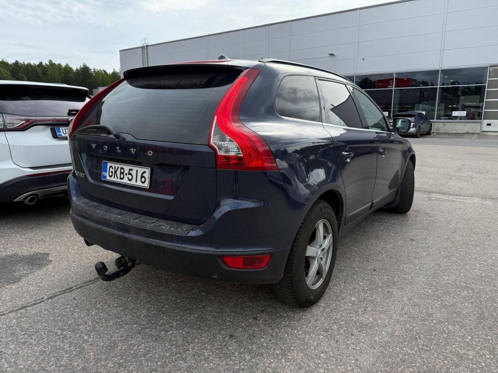 Volvo XC60 2011 Sininen