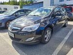 Opel Astra 2012 Musta