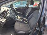 Opel Astra 2012 Musta