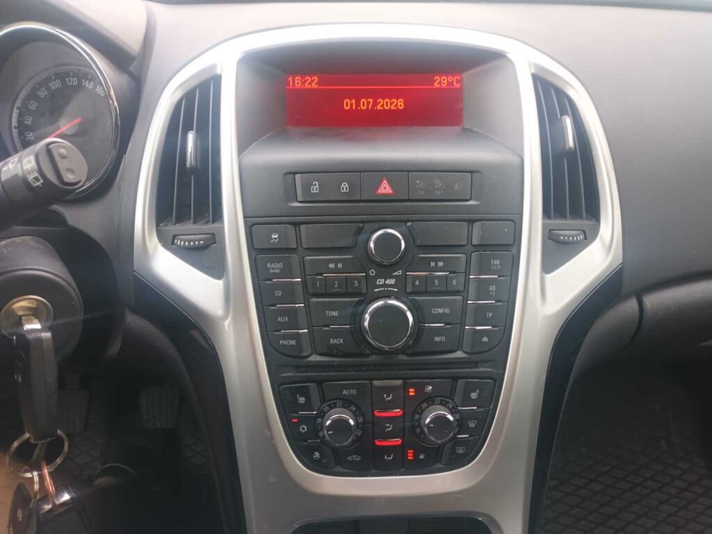 Opel Astra 2011 Harmaa