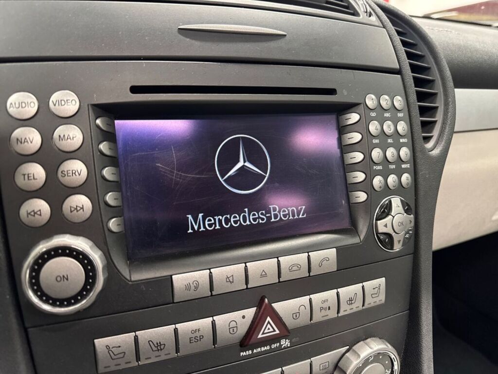 Mercedes-Benz SLK 2004 Musta