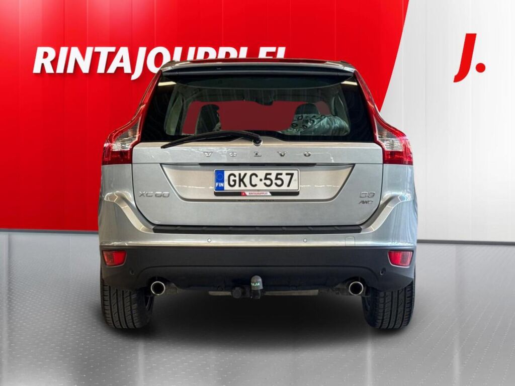 Volvo XC60 2012 Metallinhohto Hopea (Electric Silver)