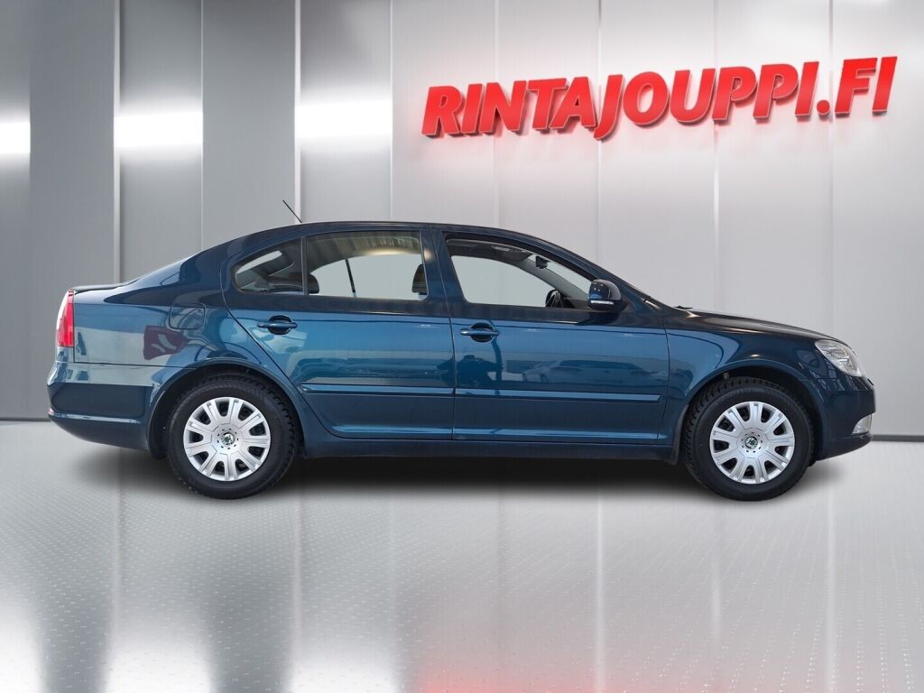 Skoda Octavia 2012 Sininen