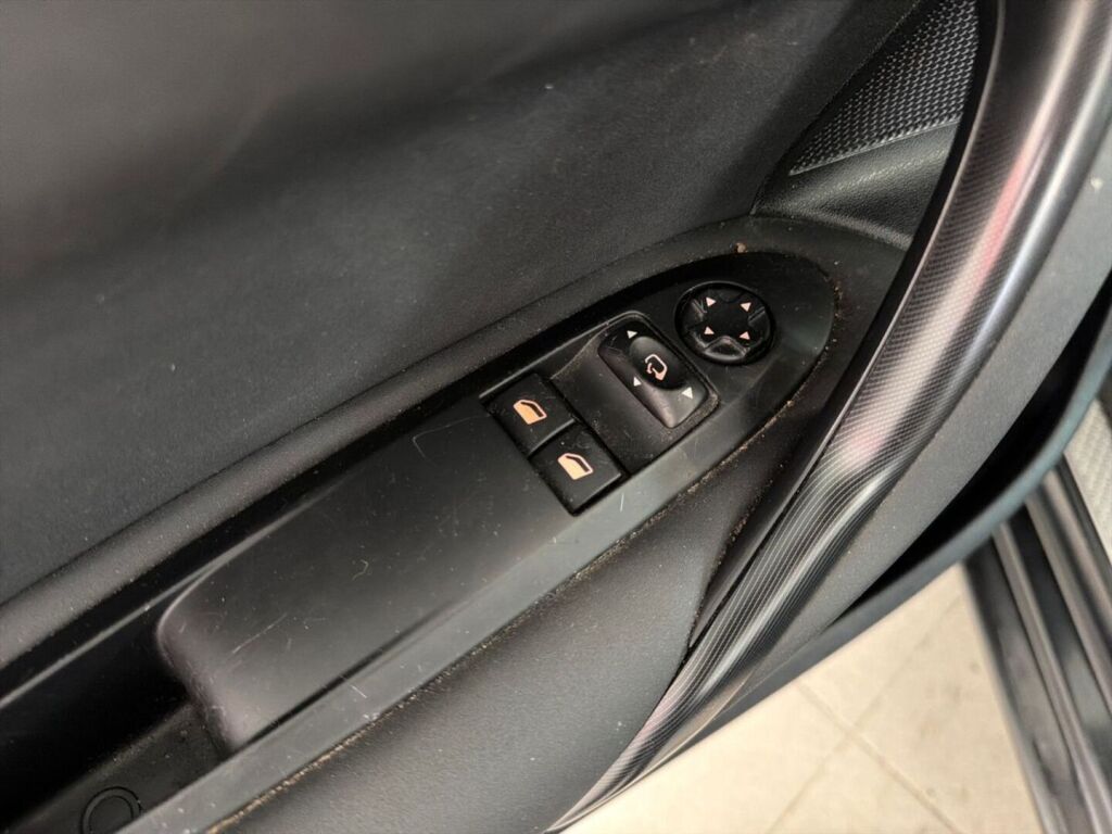 Citroen DS4 2012 Musta