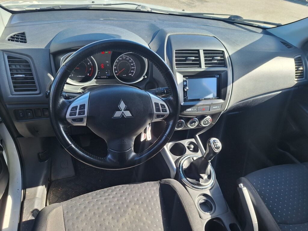 Mitsubishi ASX 2012 Valkoinen