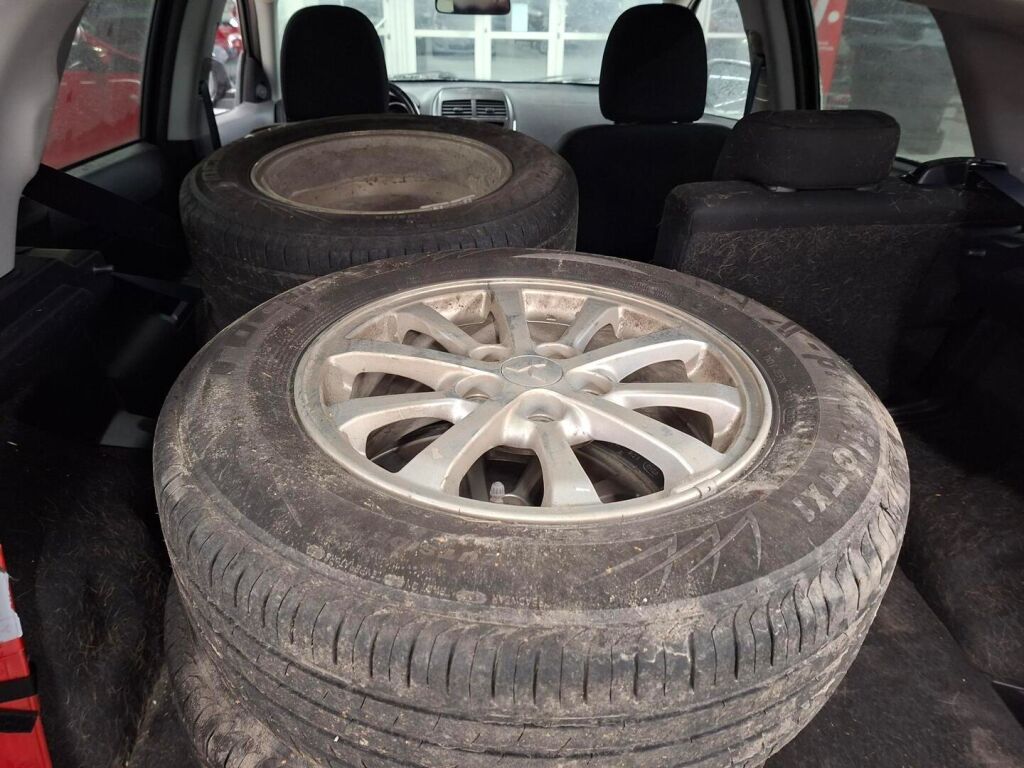 Mitsubishi ASX 2011 Musta