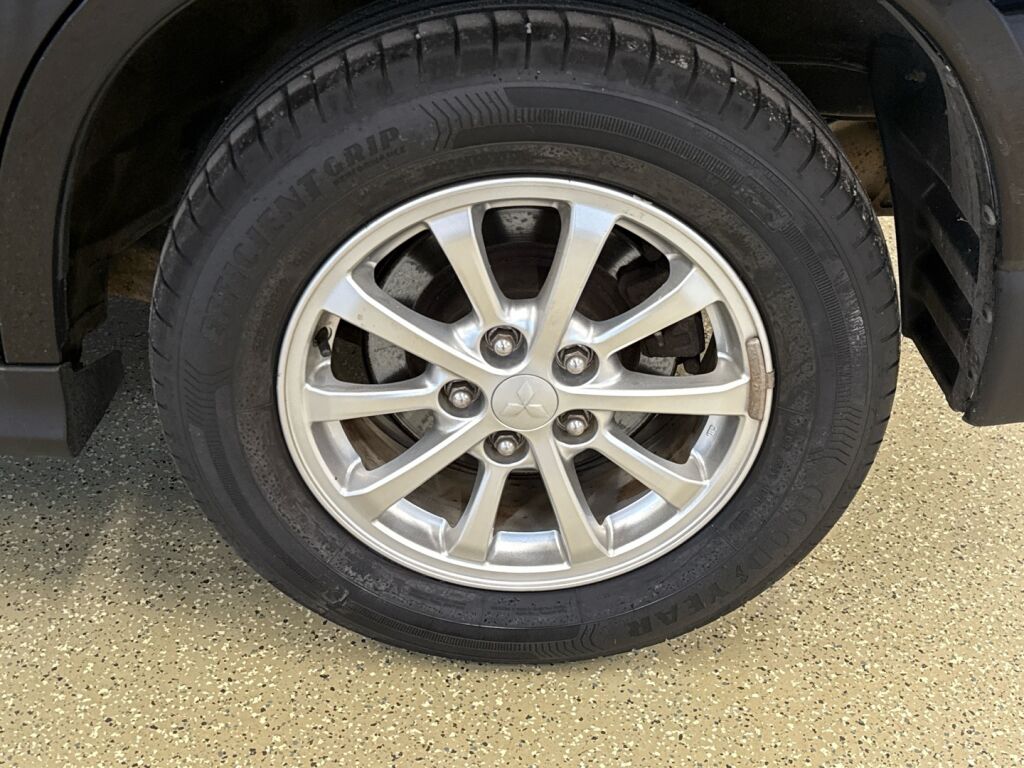 Mitsubishi ASX 2012 Musta