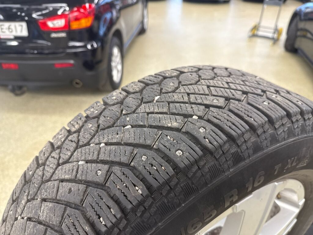 Mitsubishi ASX 2012 Musta