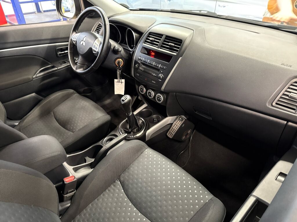 Mitsubishi ASX 2012 Musta