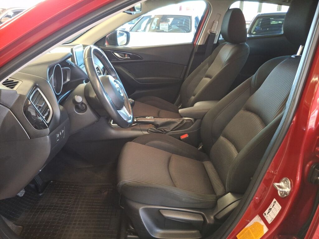 Mazda Mazda3 2014 Punainen