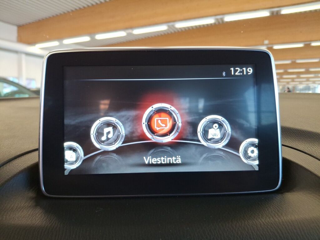 Mazda Mazda3 2014 Punainen