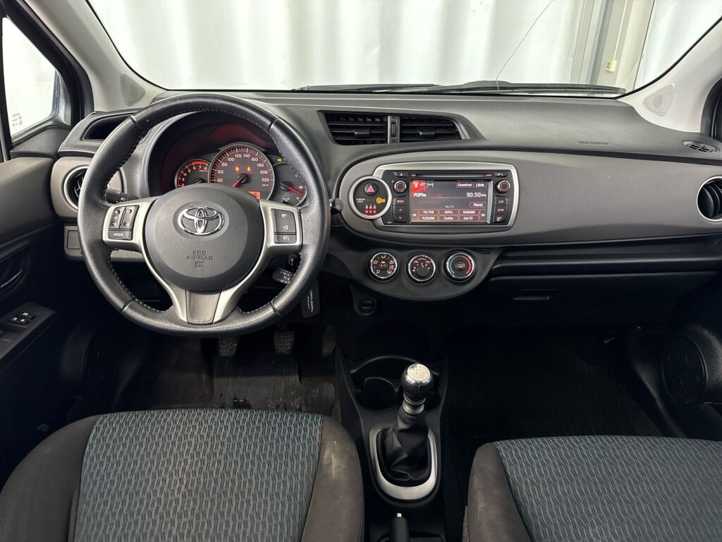 Toyota Yaris 2012 Harmaa
