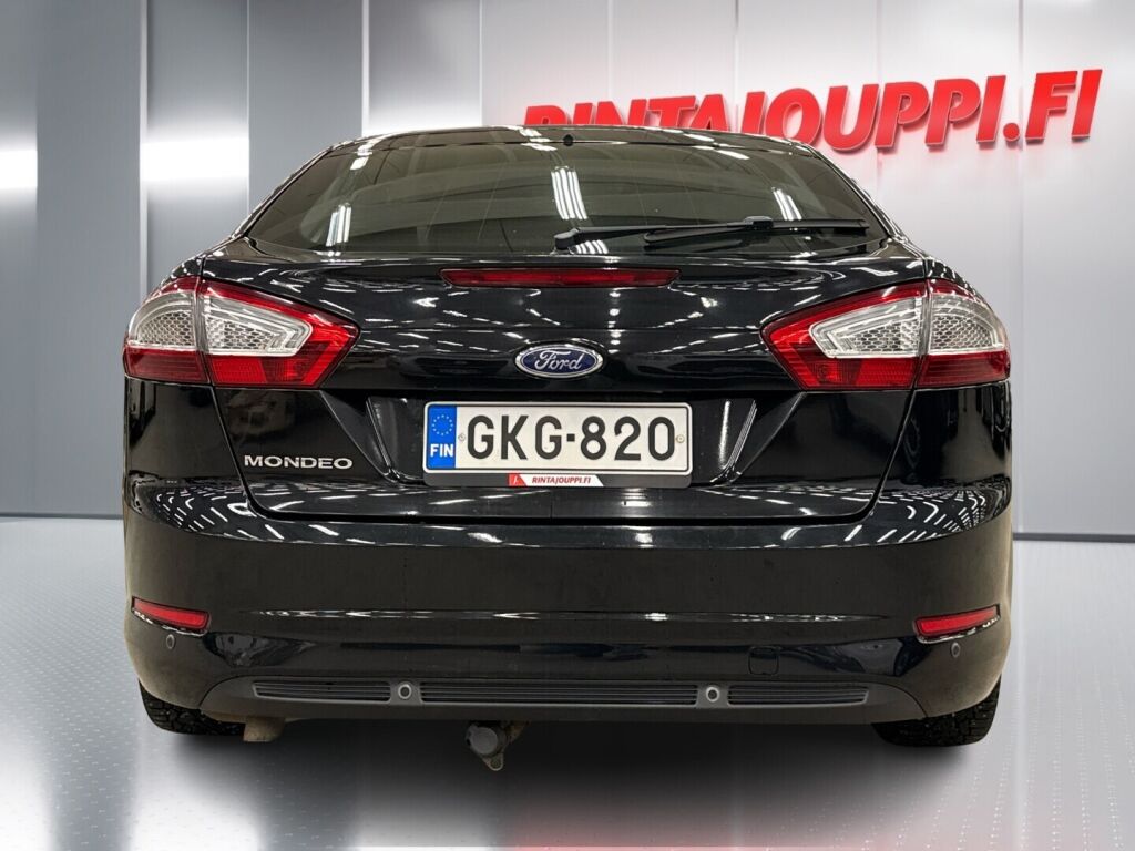 Ford Mondeo 2011 Musta