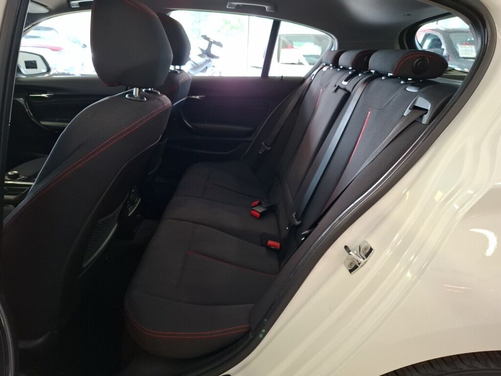 BMW 118 2012 Valkoinen