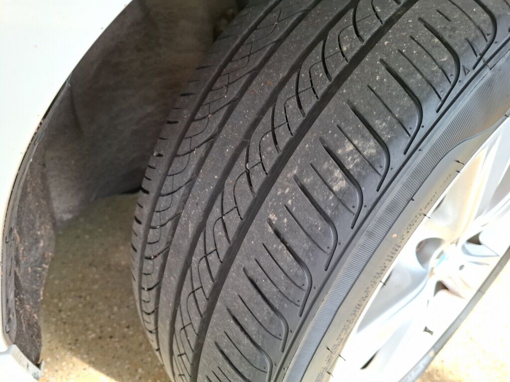 BMW 118 2012 Valkoinen