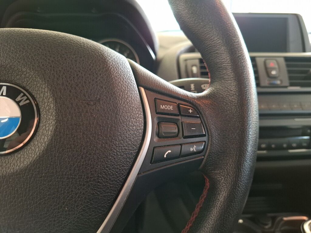 BMW 118 2012 Valkoinen