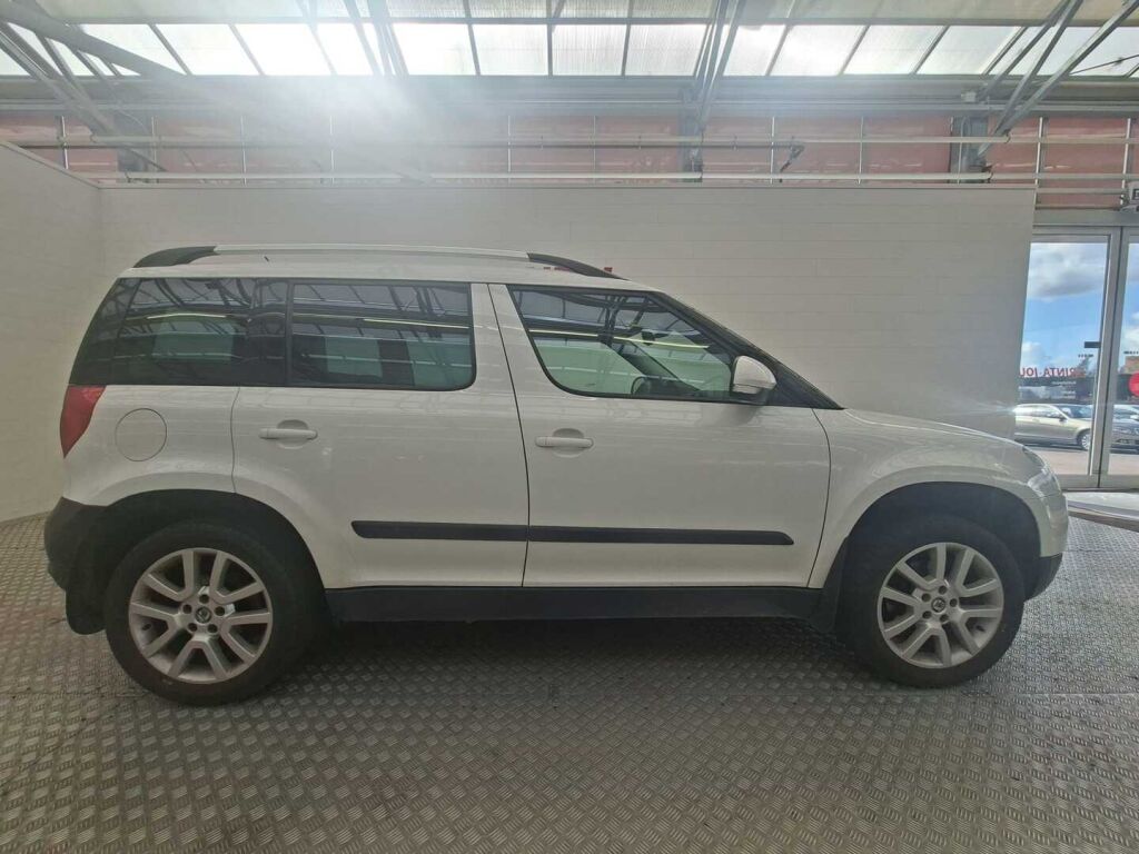 Skoda Yeti 2011 Valkoinen