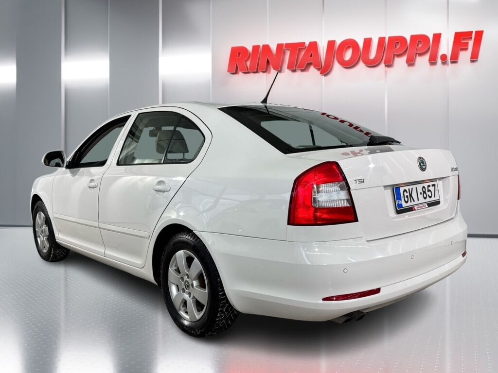 Skoda Octavia 2012 Valkoinen