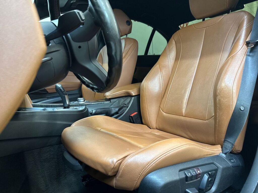 BMW 328 2012 Sininen