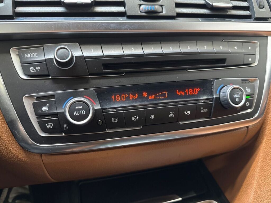BMW 328 2012 Sininen