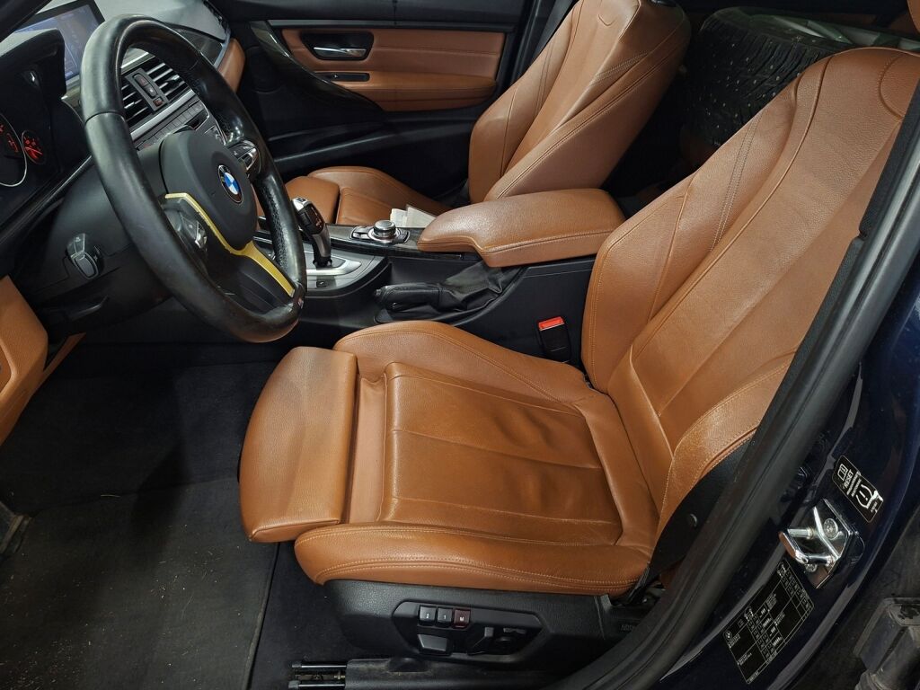 BMW 328 2012 Sininen