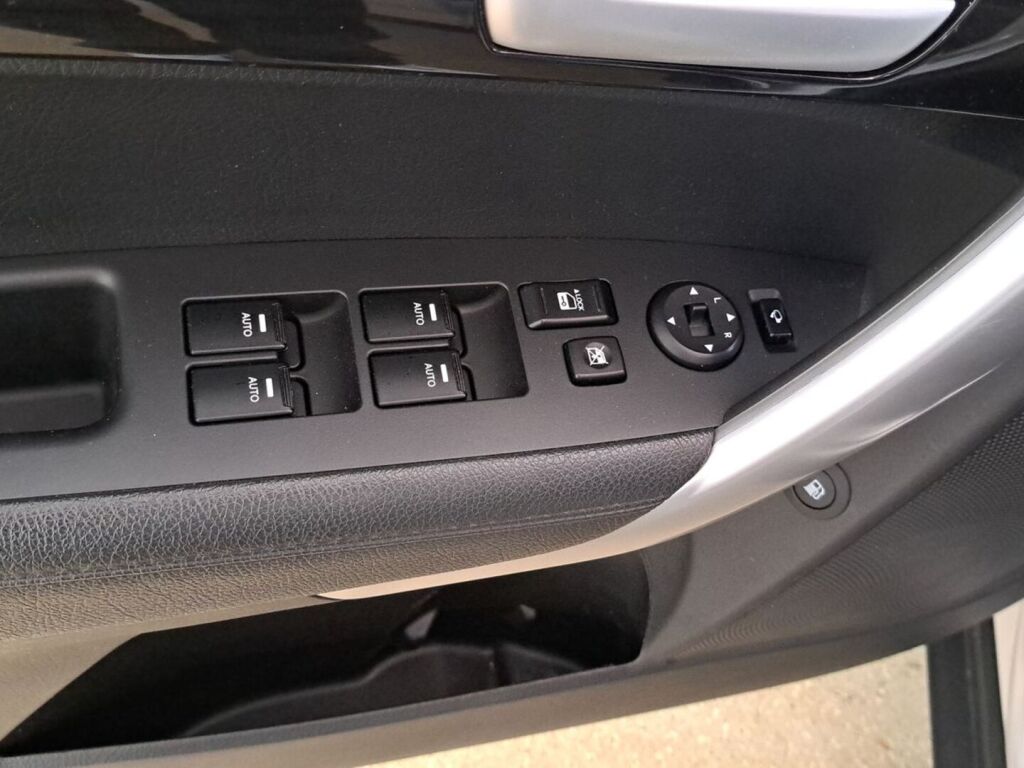 Kia Sorento 2012 Hopea