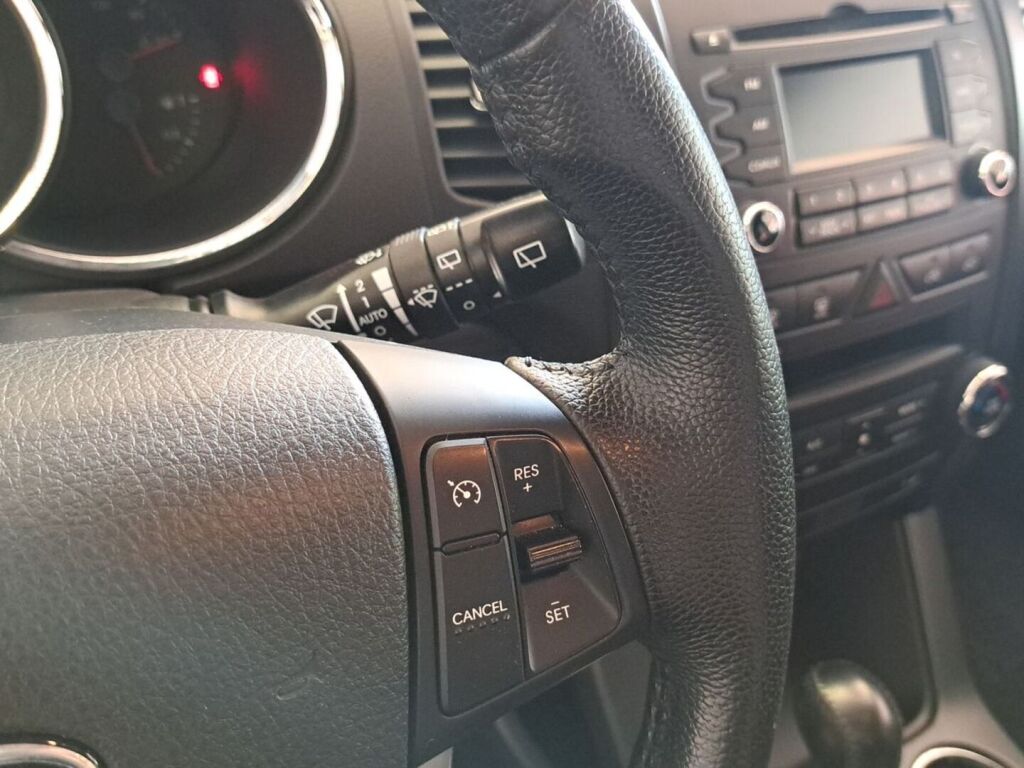 Kia Sorento 2012 Hopea