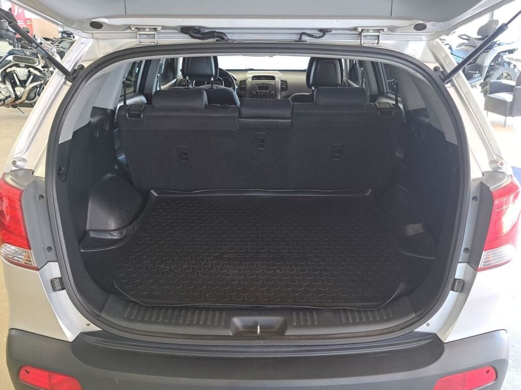 Kia Sorento 2012 Hopea