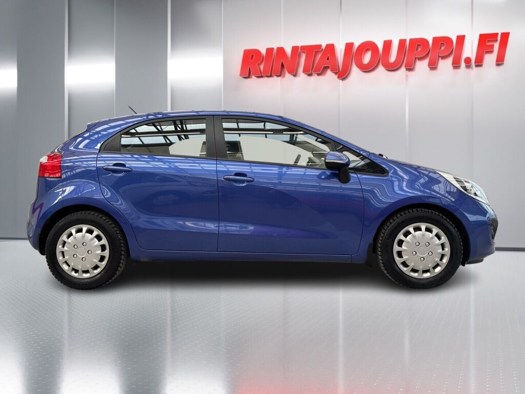 Kia Rio 2012 Sininen