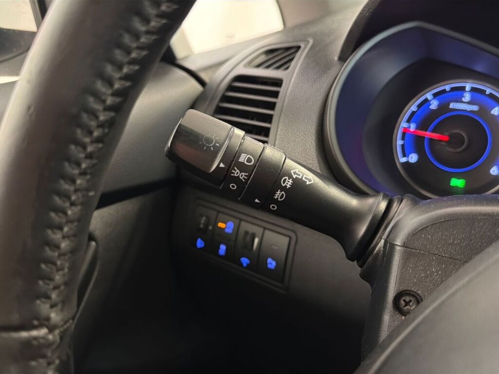 Hyundai ix20 2012 Valkoinen
