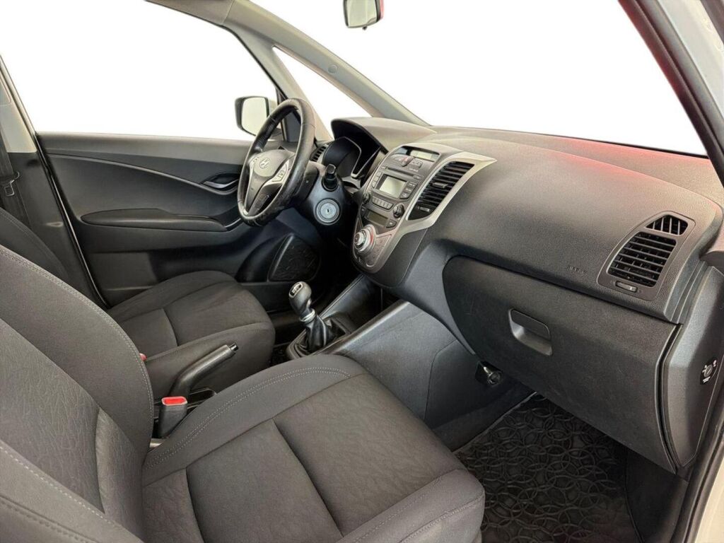 Hyundai ix20 2012 Valkoinen