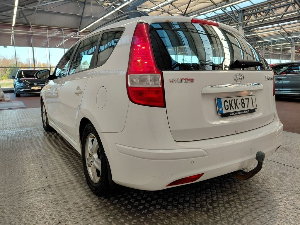 Hyundai i30 2012 Valkoinen