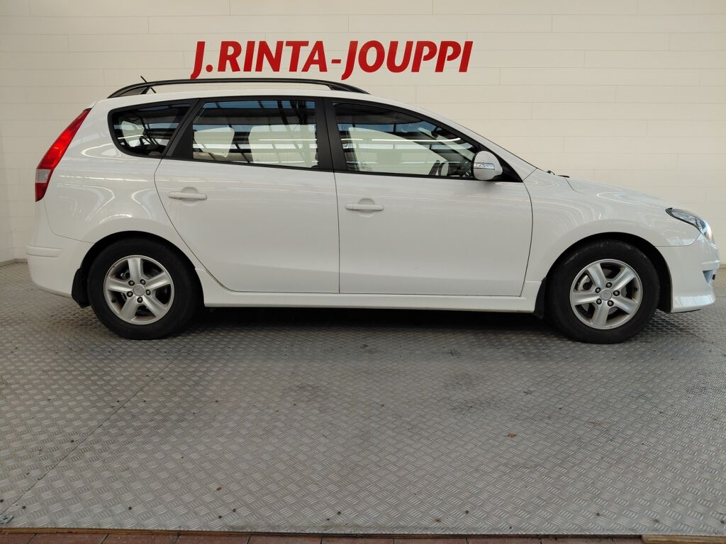 Hyundai i30 2012 Valkoinen