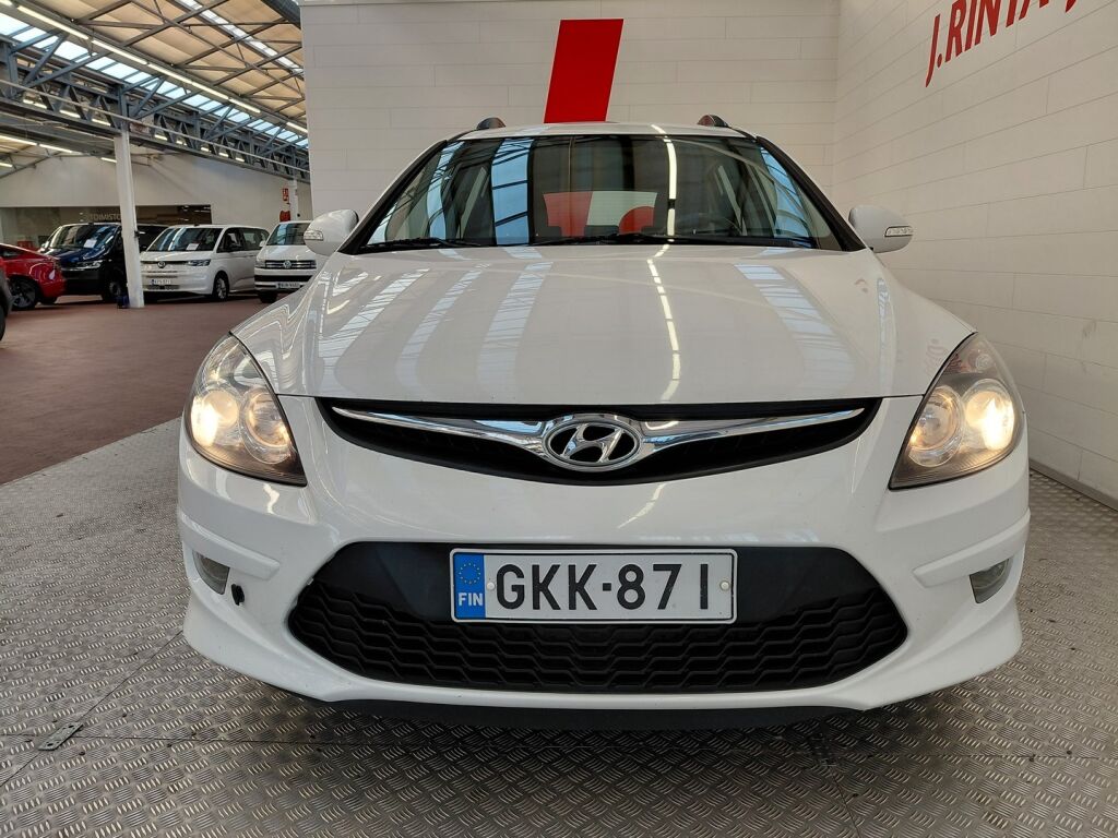 Hyundai i30 2012 Valkoinen