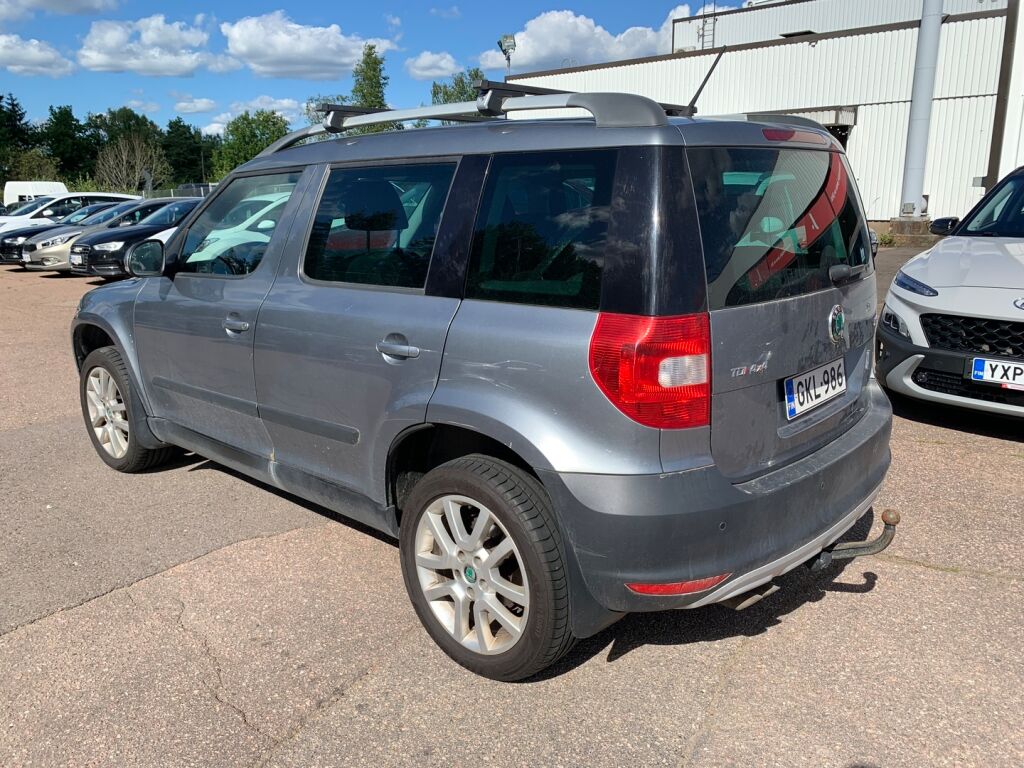 Skoda Yeti 2012 Hopea