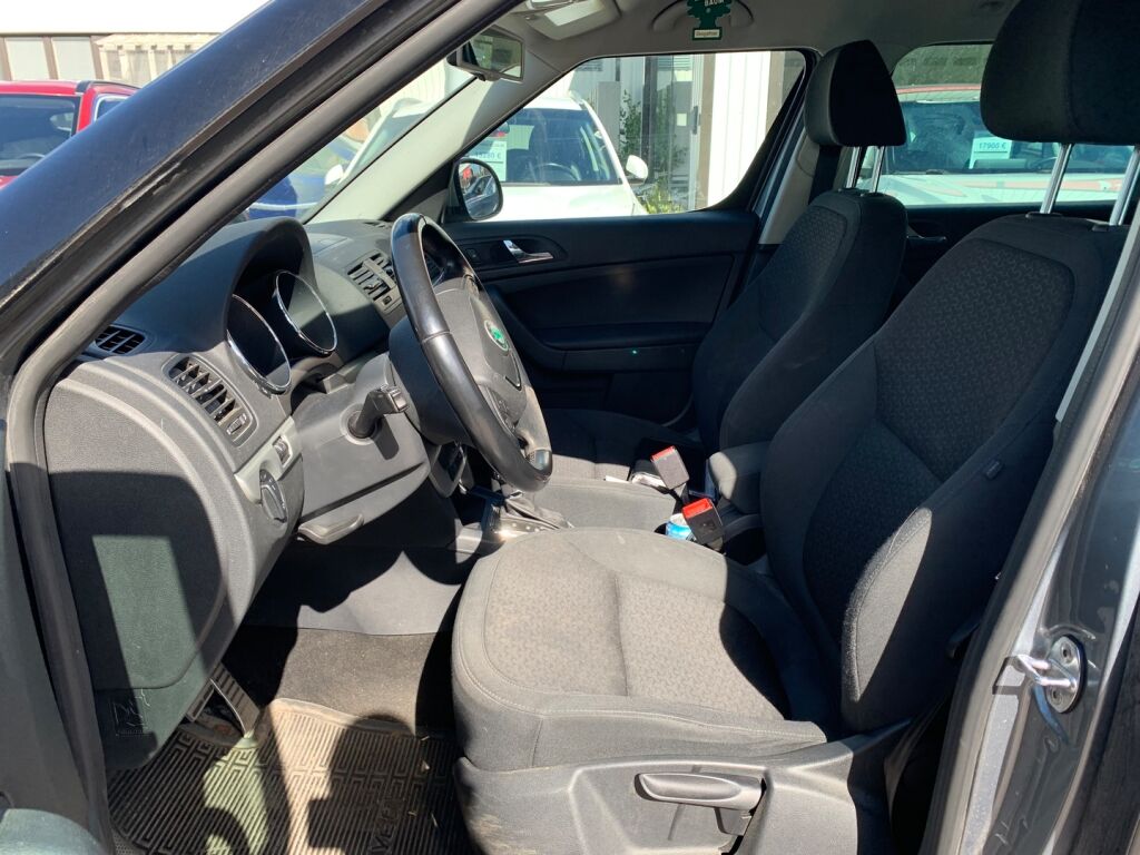 Skoda Yeti 2012 Hopea