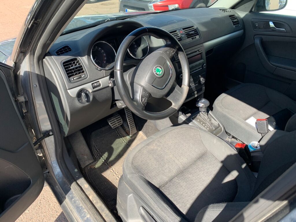 Skoda Yeti 2012 Hopea