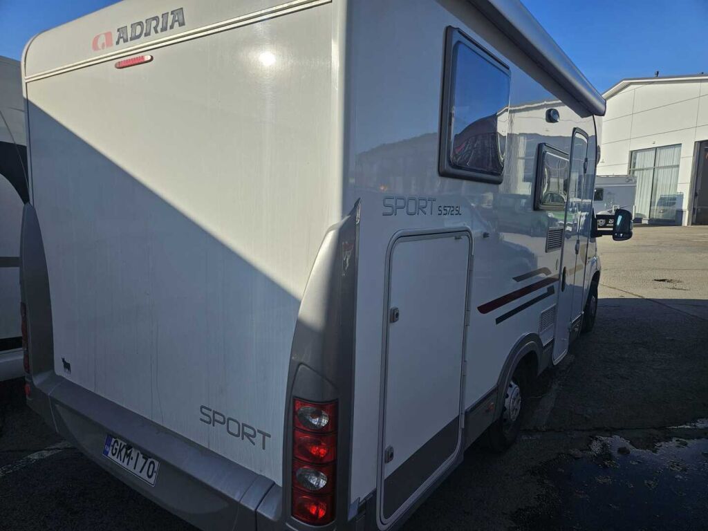 Adria Sport 2012 Valkoinen